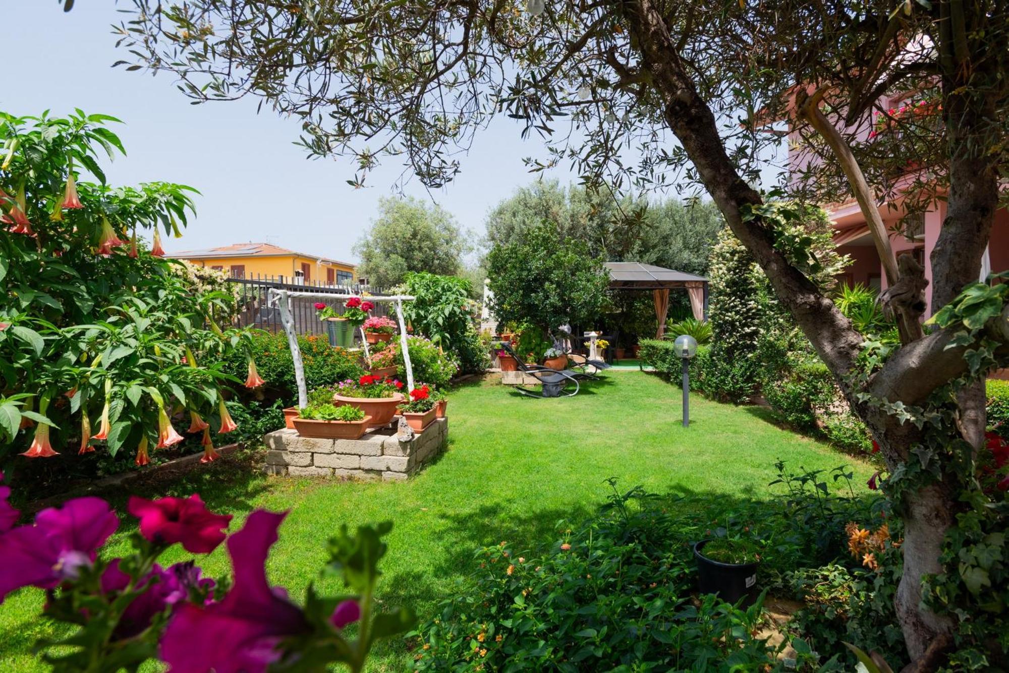 B&B L'Asfodelo Villa San Pietro Exterior photo