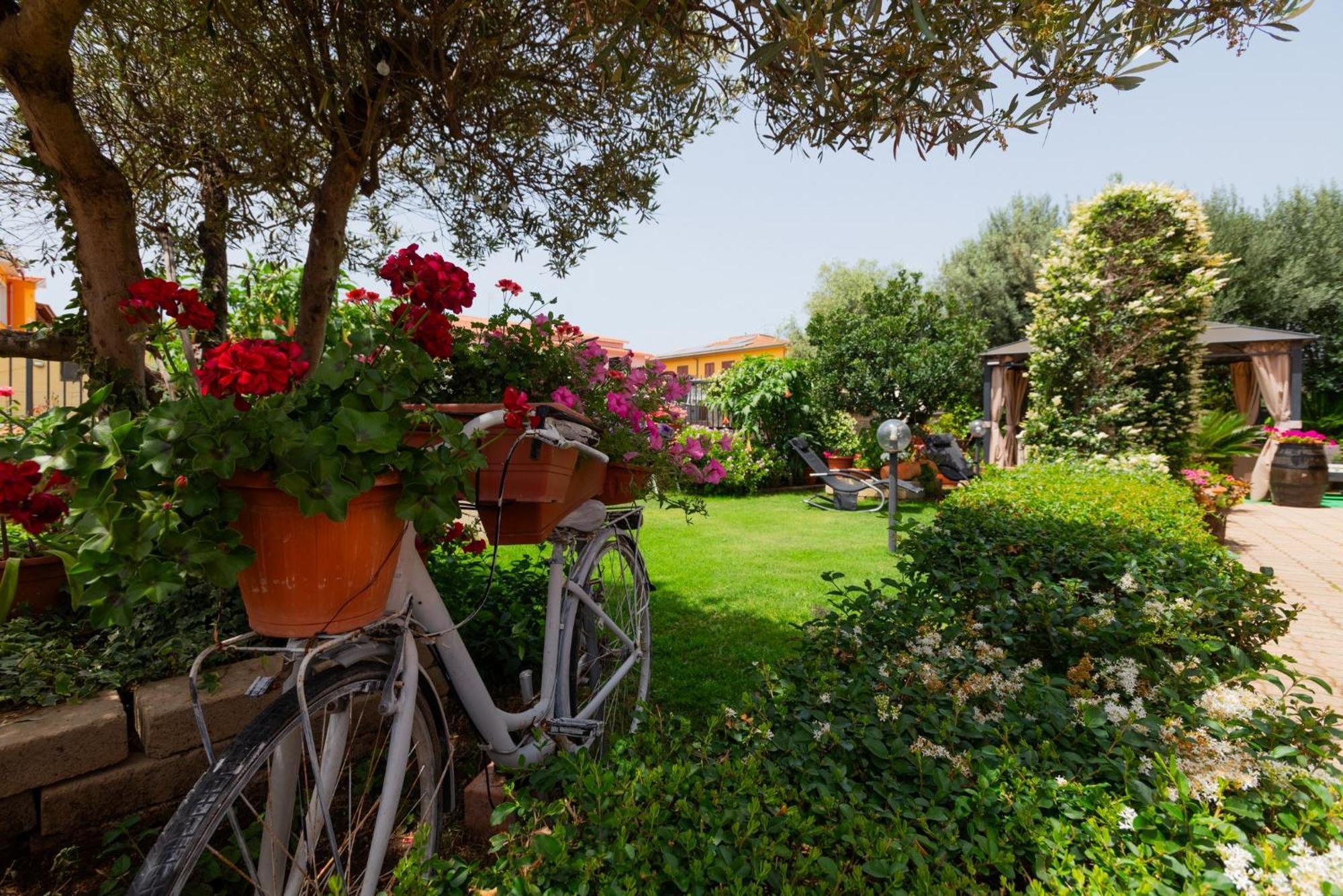 B&B L'Asfodelo Villa San Pietro Exterior photo